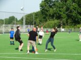 Laatste training S.K.N.W.K. JO11-1JM van seizoen 2022-2023 (partijtje tegen de ouders) (85/221)